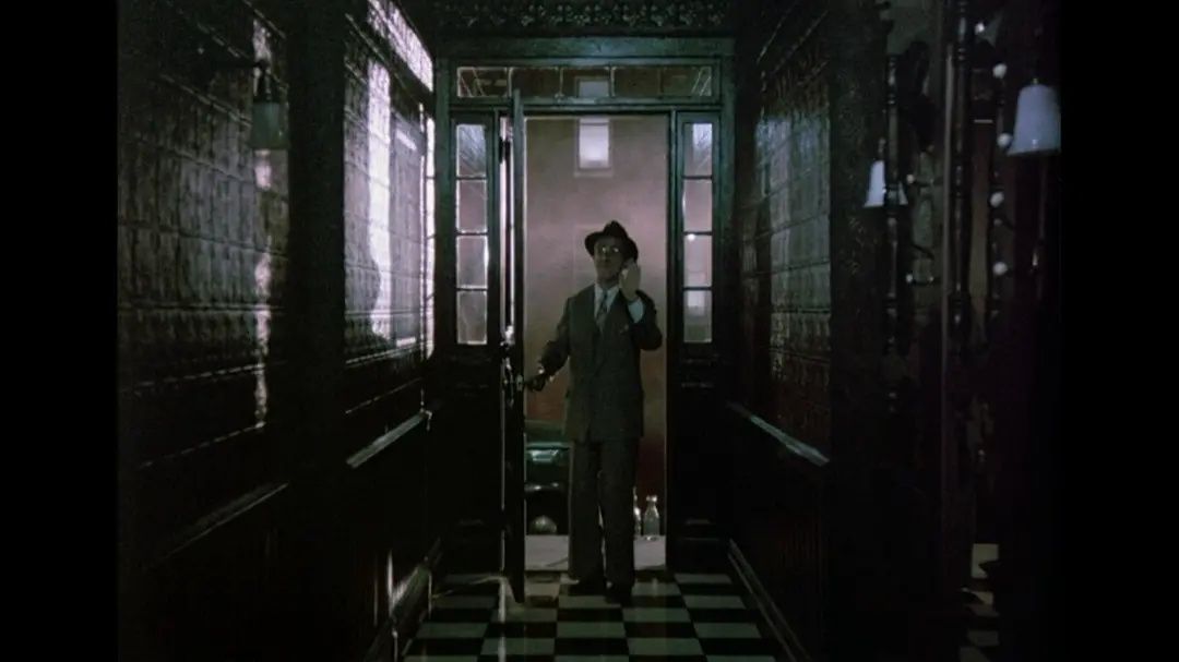 推销员之死|《推销员之死》:压垮你的不是现实,而是不切实际的幻想