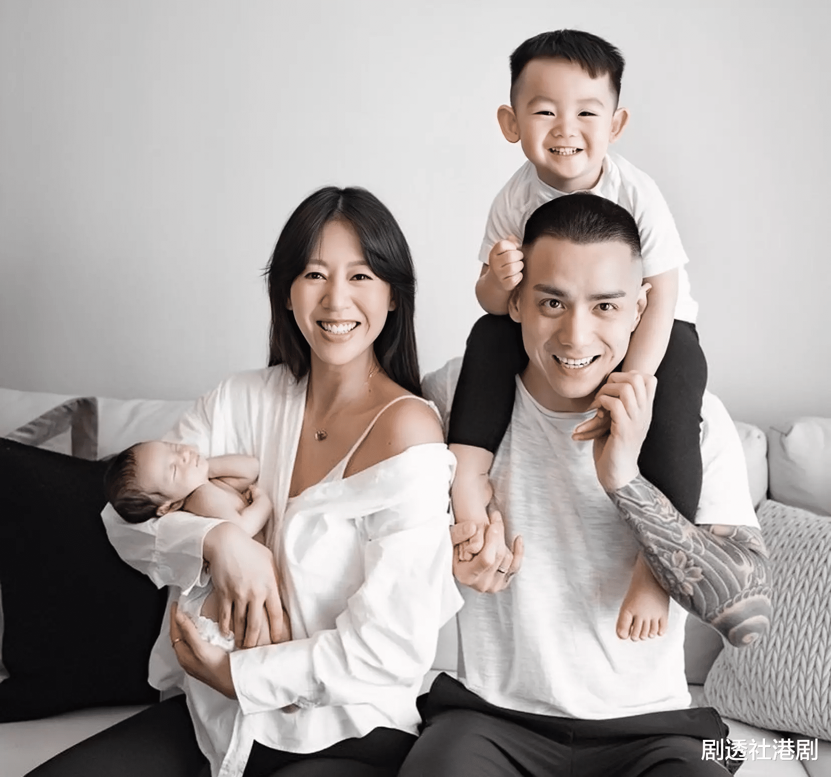 梁靖琪|香港知名女星产后复出！身材已恢复最佳状态，再婚嫁小7岁帅哥