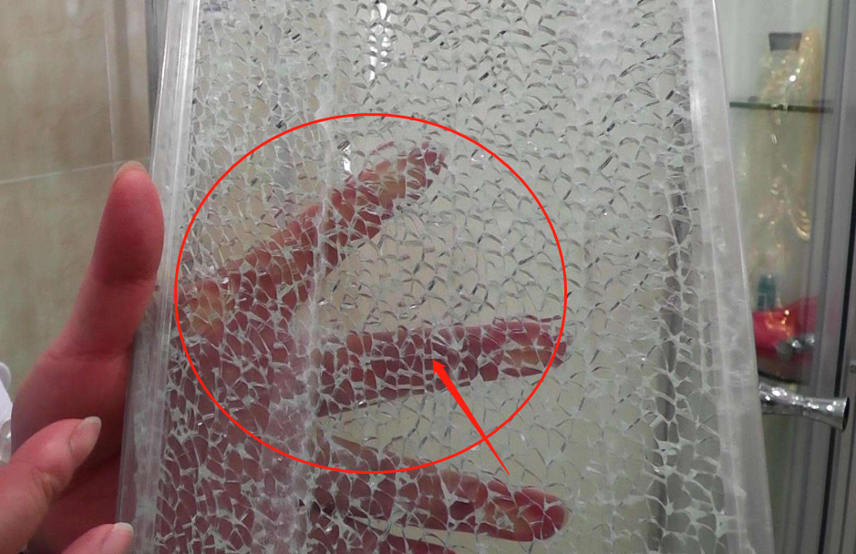 入住新房当头棒喝！12个无用装修细节让人累的直不起腰！烧钱添堵