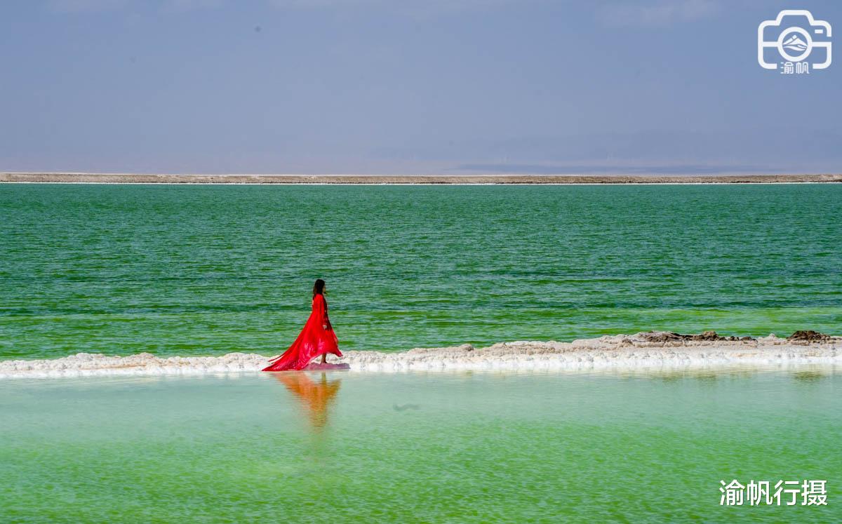 鸡公山|亚洲最大的盐湖，是茶卡盐湖的56倍，盐矿储量可供70亿人吃1000年