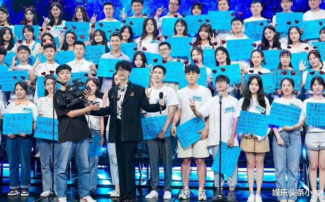 许嵩|是他!一个让全体90后泪奔的男人!