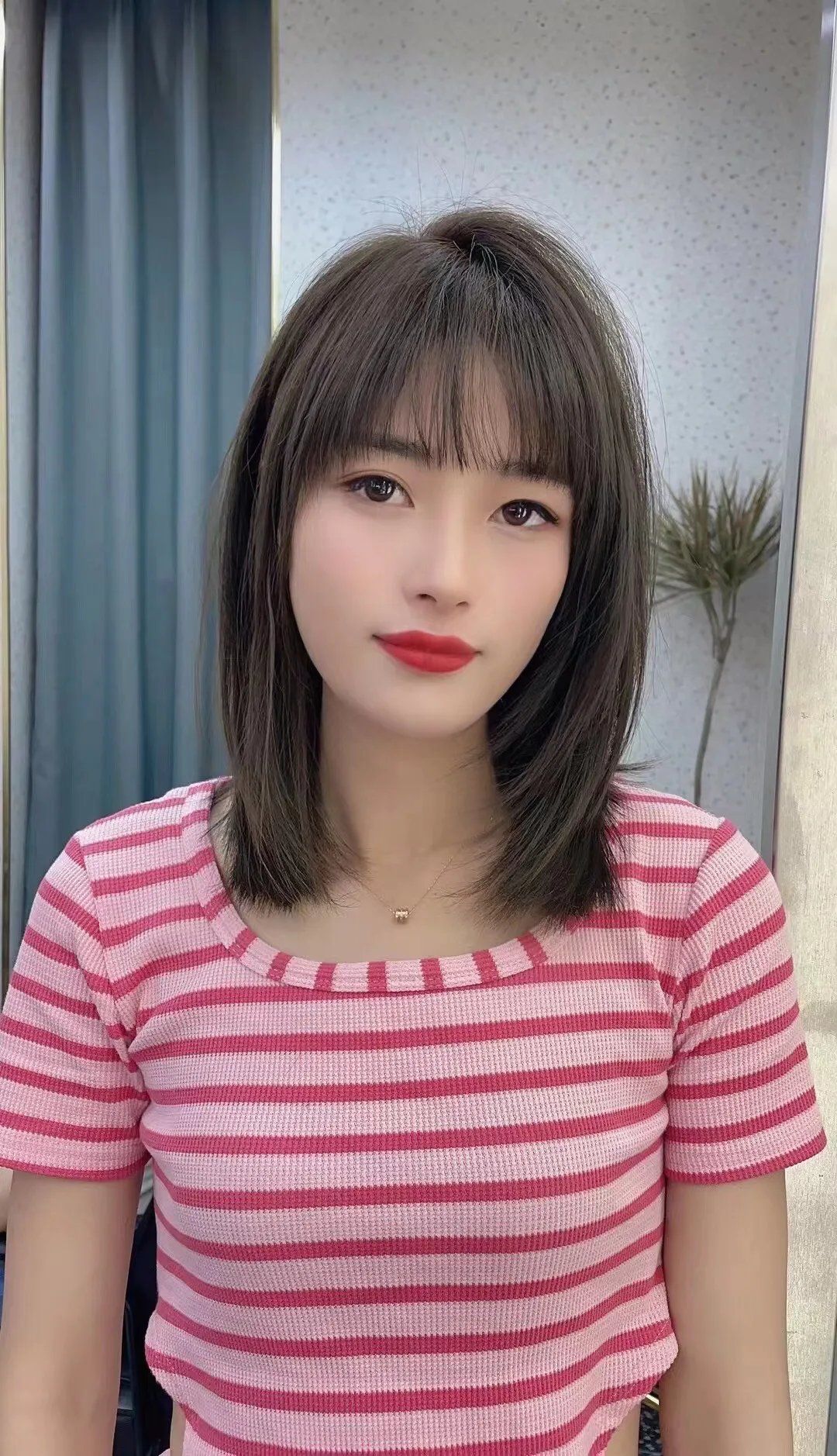 最美发型 最美发型19款，时尚有特色，越来越多女性这样剪