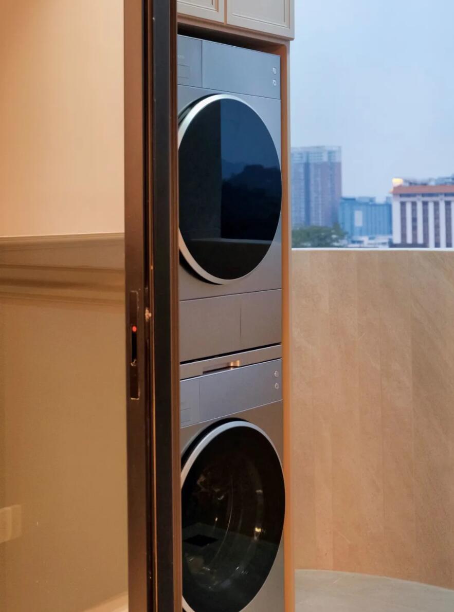 阳台一分为三，客餐厅互调，她87㎡家，简直将实用性拉满了