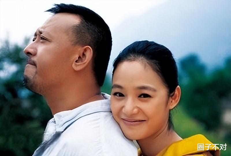 姜文|痴恋过刘晓庆、深爱过宁静，姜文为何转身娶了平平无奇的周韵？