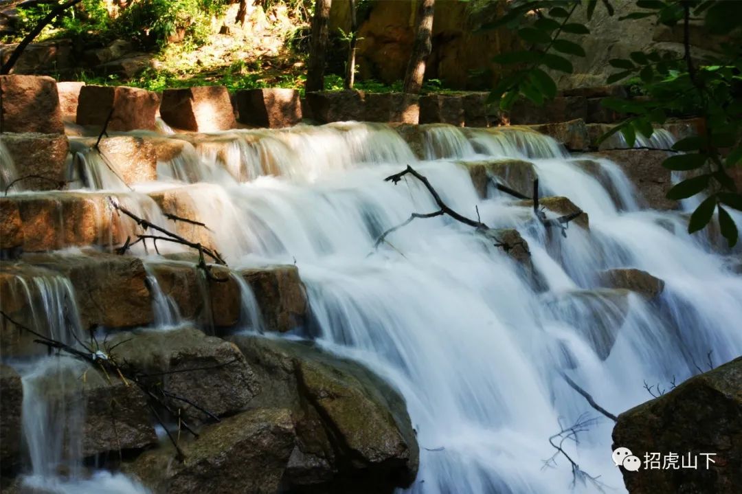 |雨后的海阳瀑布群,壮观