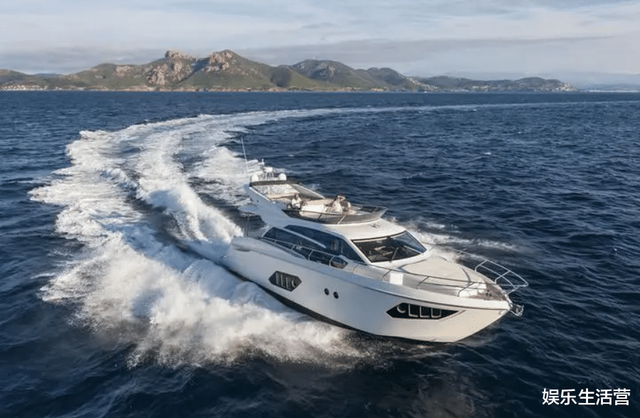 关之琳|曝向太关之琳合影旧照，颜值不输香港第一美，曾是情敌见面泼咖啡