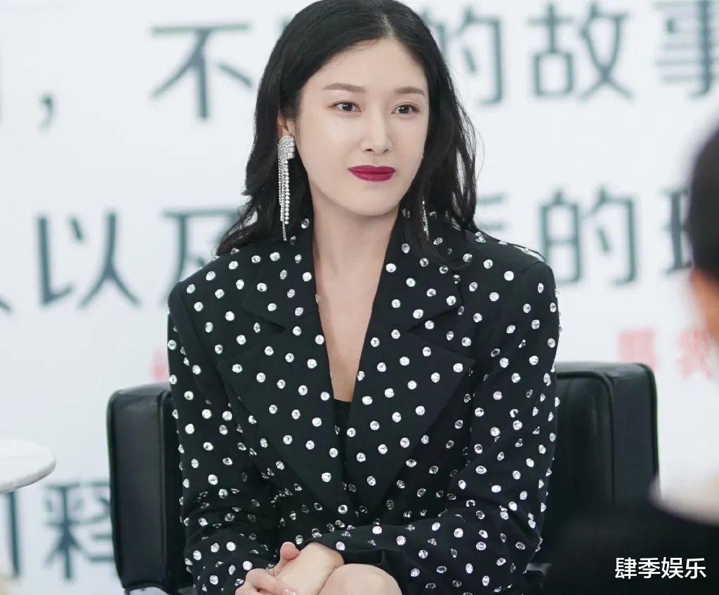 钱晶晶|《不会恋爱的我们》大结局：钱晶晶和张昊复婚，事业家庭双丰收