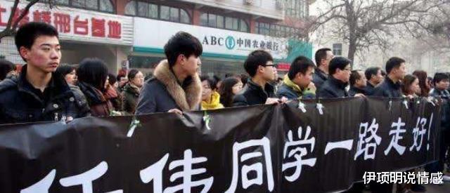 我国两大天才在美国死亡,死因都是一样的,是巧合吗?