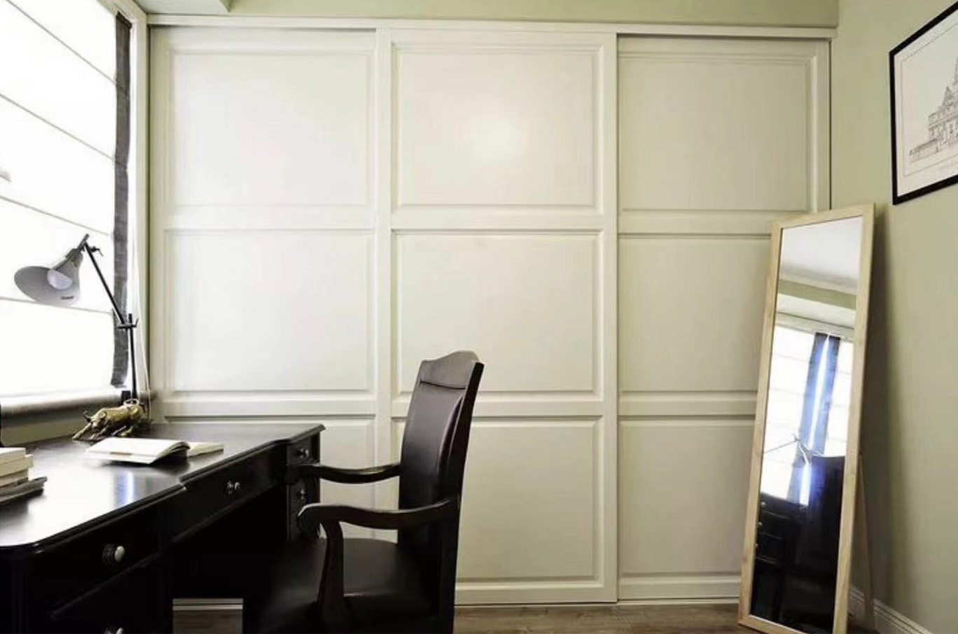 130平米的现代美式风三居室,简单的石膏线就很好看