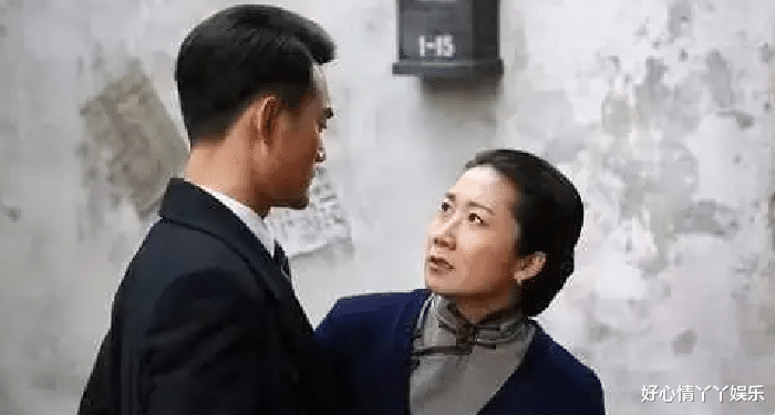 桂姨|伪装者:为爱情黑化的桂姨,对明诚到底有几分真心呢?