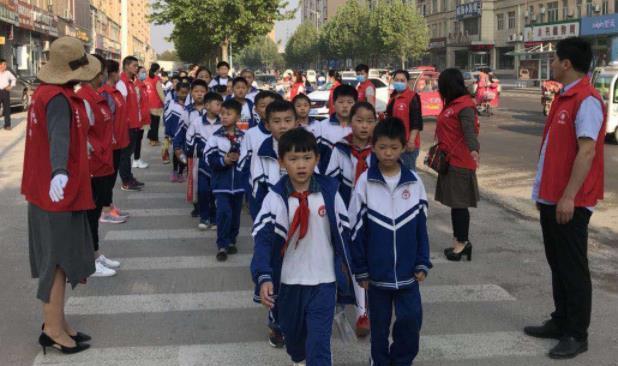 南昌传来“坏消息”，经开区中小学全面停课，家长：好烦啊