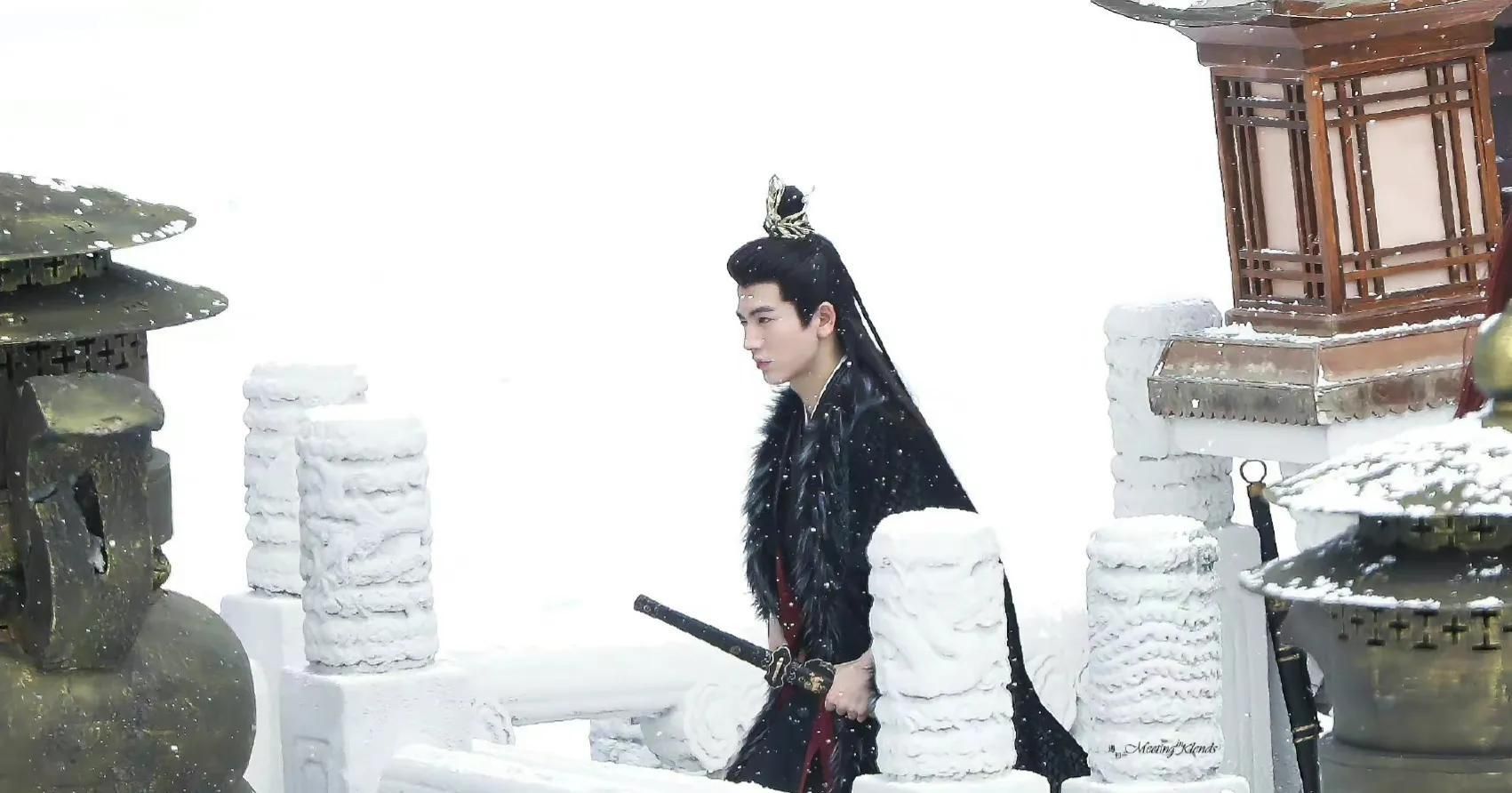 张凌赫|白鹿张凌赫古装颜值太高,让《宁安如梦》未播先火!预约已破百万