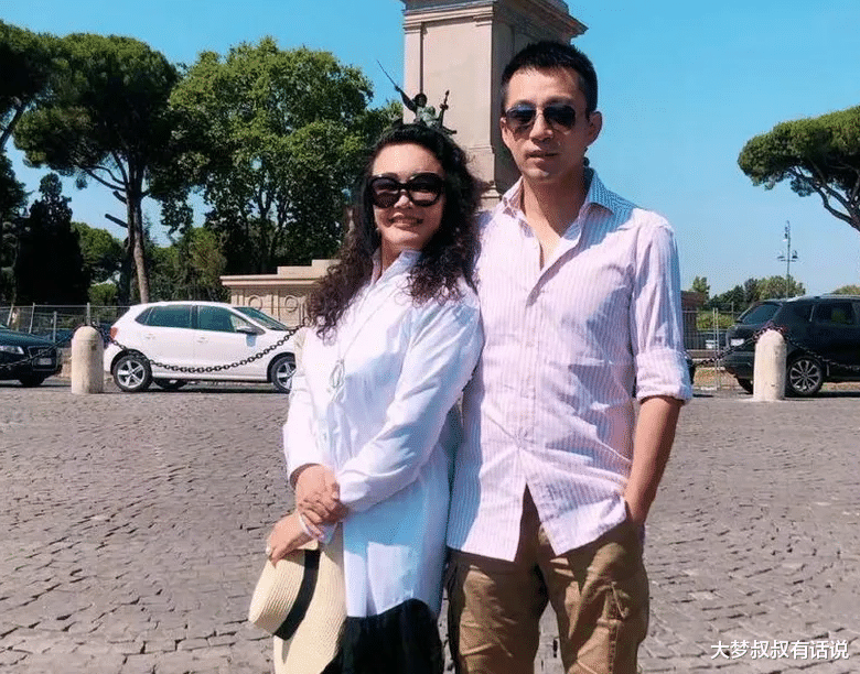 汪小菲|张兰被呛“上樑不正下梁歪”爆气，护汪小菲呛酸民：不如一只狗！