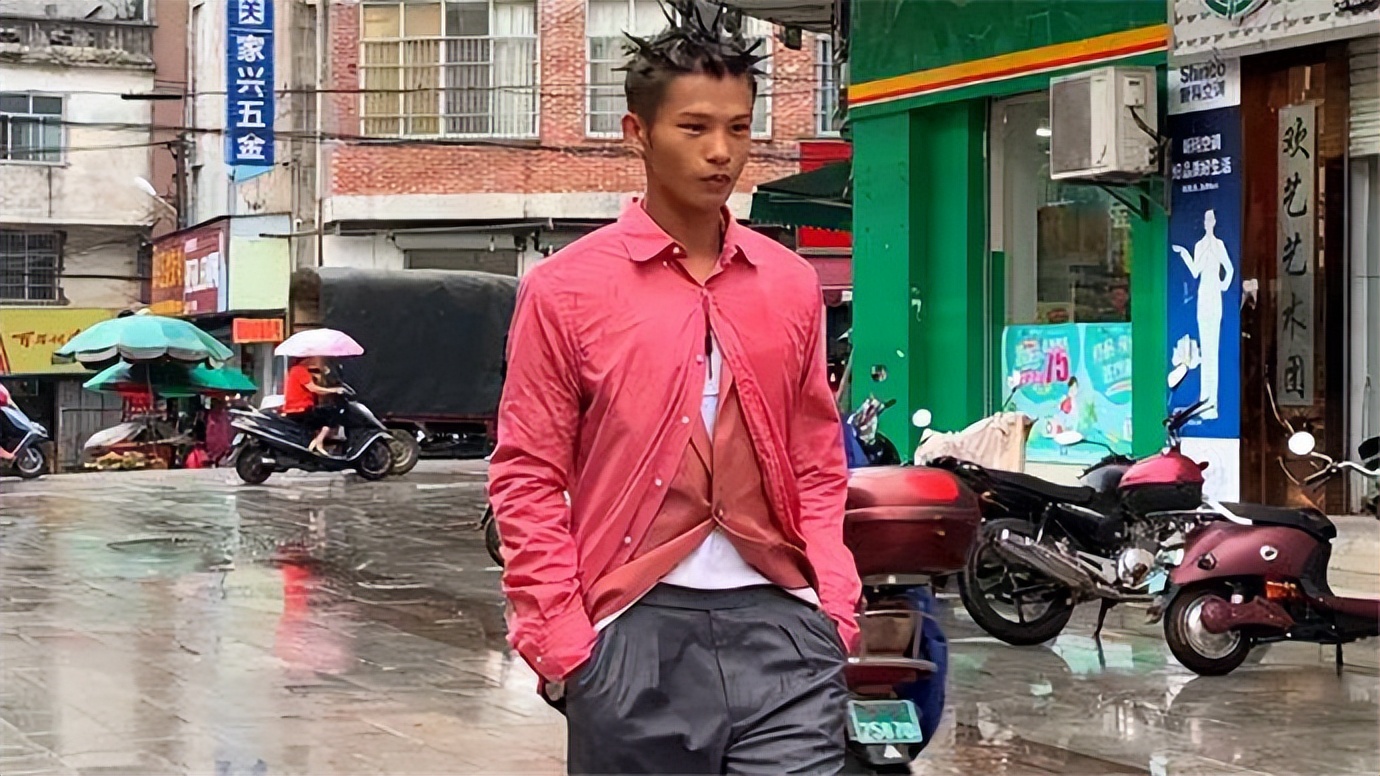 南京|陆仙人称买不起北京上海的房子，直言不会演戏不会唱歌不是大明星