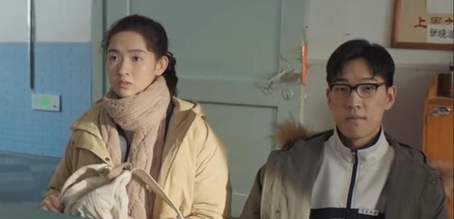 胆小鬼|《胆小鬼》没有悬念，叙事、场景和画面混乱，国产悬疑剧前途堪忧