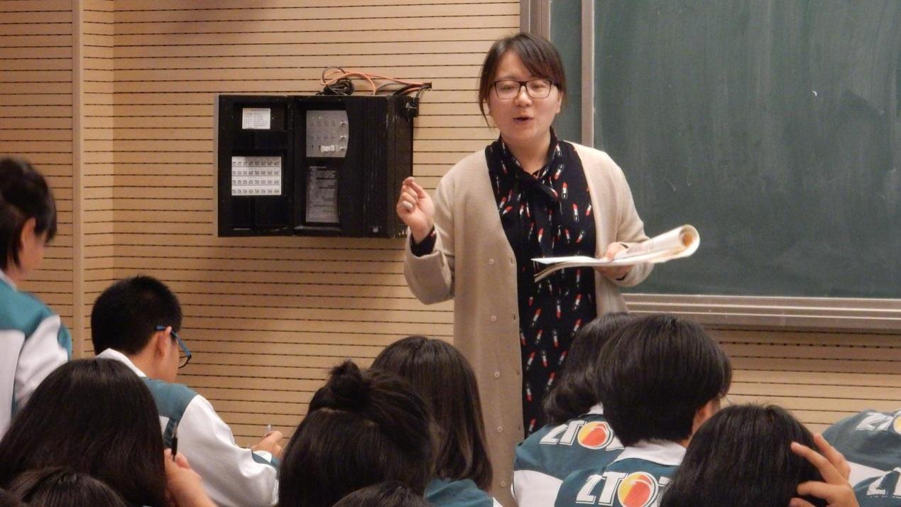 教师|江西两所学校招教师：清北毕业年薪40万以上，211/985毕业15~20万