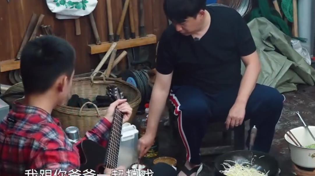 黄磊|“欠债还情”黄磊：为报恩提携陈飞宇，因玩游戏输给黄渤当场翻脸