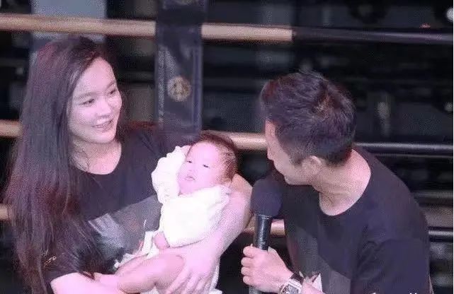 冉莹颖|被分手23次，全职老公后勤，做女人不能太冉莹颖