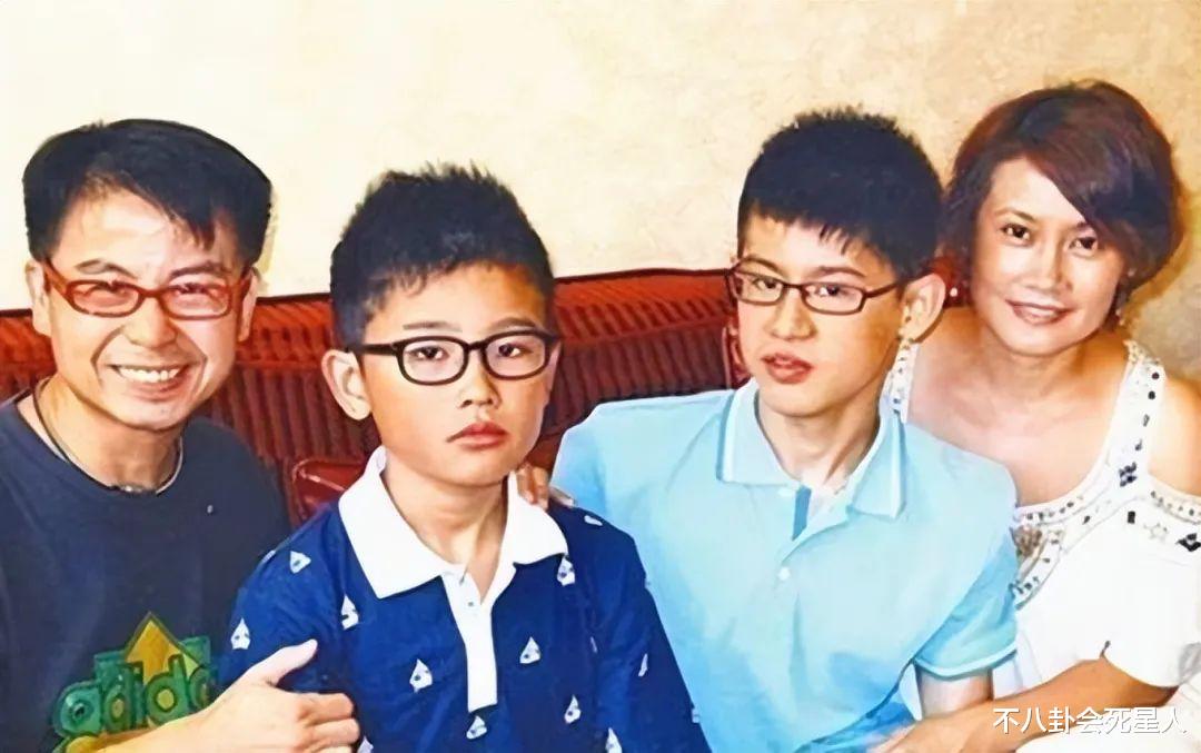 |又一批过气港星定居内地，渴望在内地买房，住二线城市当网红