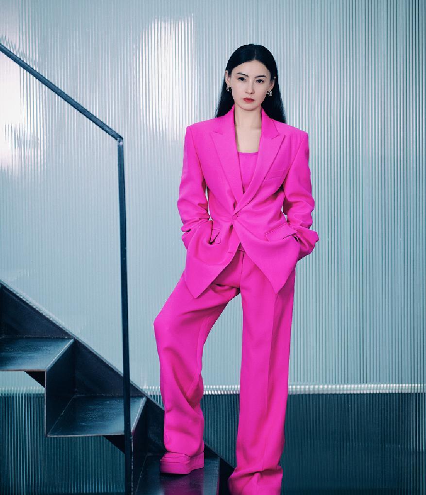 张柏芝|果然有颜就是任性!张柏芝继“芭比粉”后,又公开“怼脸拍”!