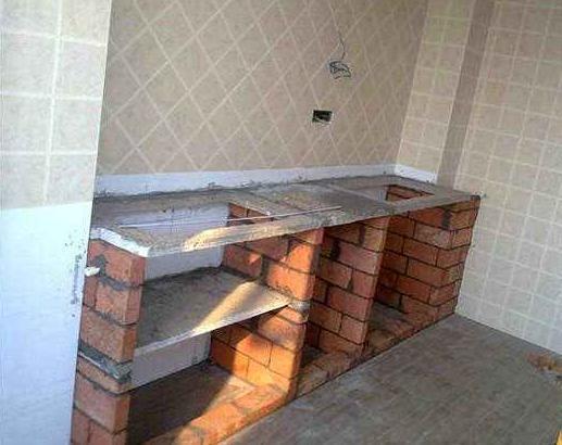 越来越多人家里不买橱柜了,回家直接用水泥砌,太聪明了