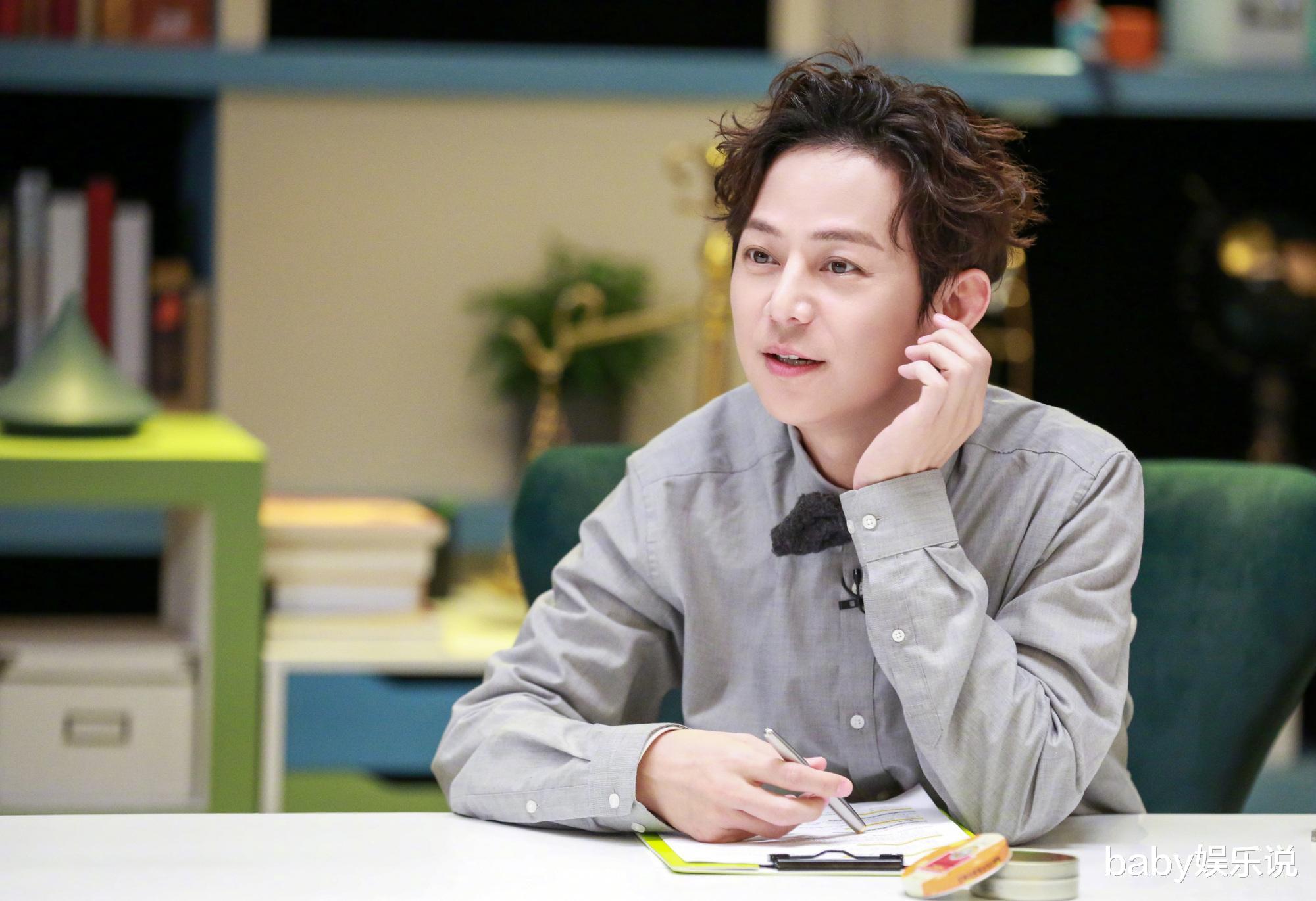 何炅|从“老好人”到“塌房”，何炅为何落得今天这个下场