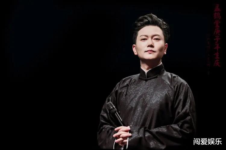 郭德纲|郭德纲逗哏弟子实力排行榜，岳云鹏屈居第二，第一毫无争议！