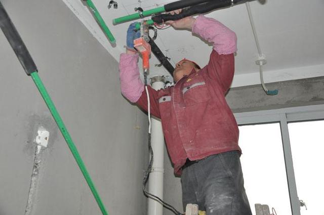 装修可以全屋用4平方电线吗?我家全用了,感觉很烧钱!