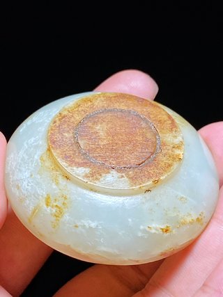 和田玉籽料|汉 和田玉籽料 白玉螭龙纹 剑首 把件 剑饰