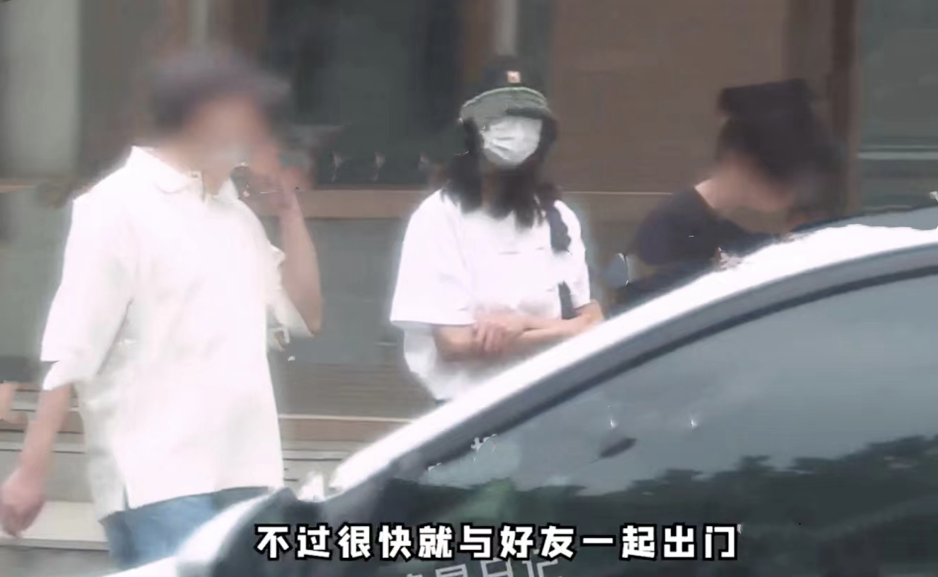 刘雯|刘雯深夜入住井柏然酒店，第二天才出门，两人曾被偶遇骑单车外出