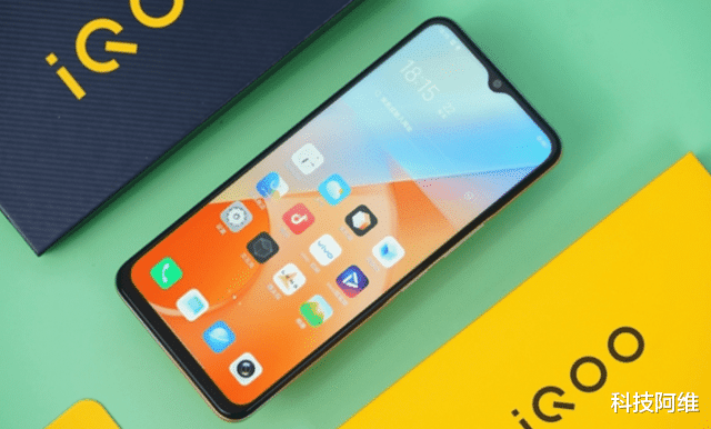 笔记本|5000mAh+44W，现已跌至1099元，LCD旗舰屏手机618沦为标准千元机