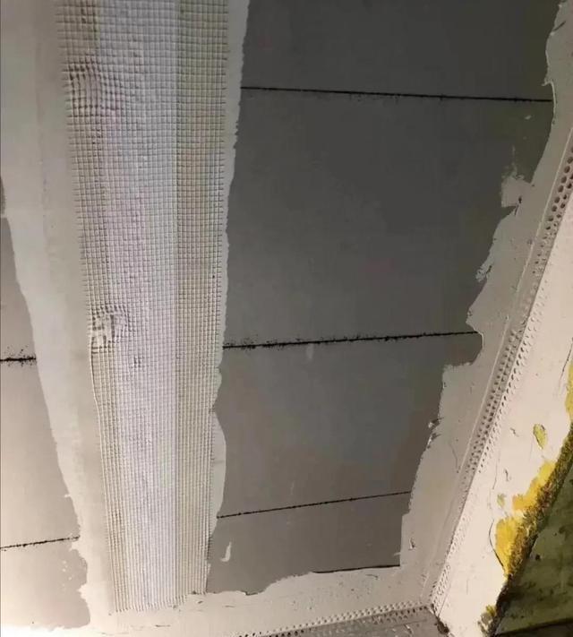 家装吊顶,这“5个方面”不明白,一直盯着也没用,接缝还是开裂