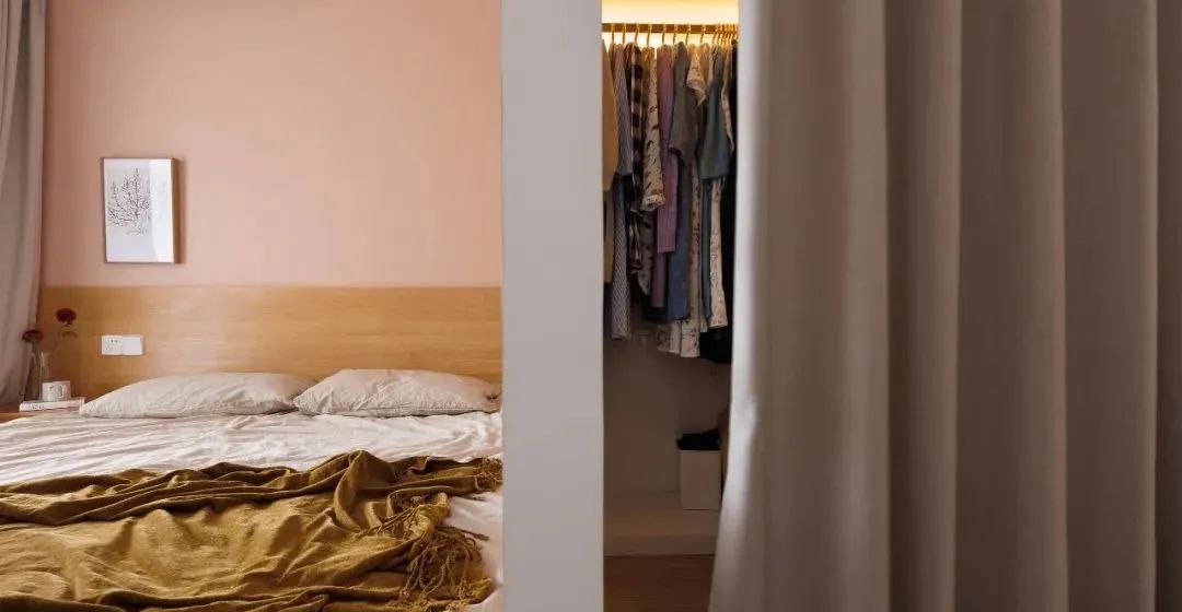 65㎡温馨明亮书香之家,仿若一家私人图书馆,足不出户沉浸式阅