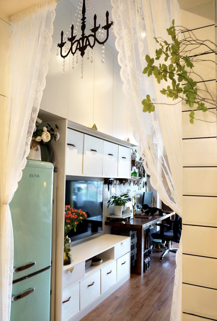 成都独居女孩,用手工装饰38平复古小家,却让无数人惊叹,真的太美了