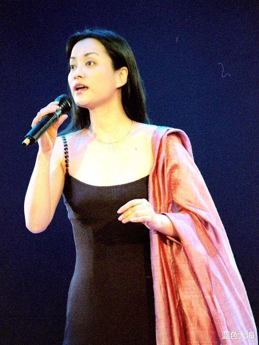 毛阿敏|从纺织工到星光璀璨的大明星，真实的毛阿敏，颠覆了我的认知