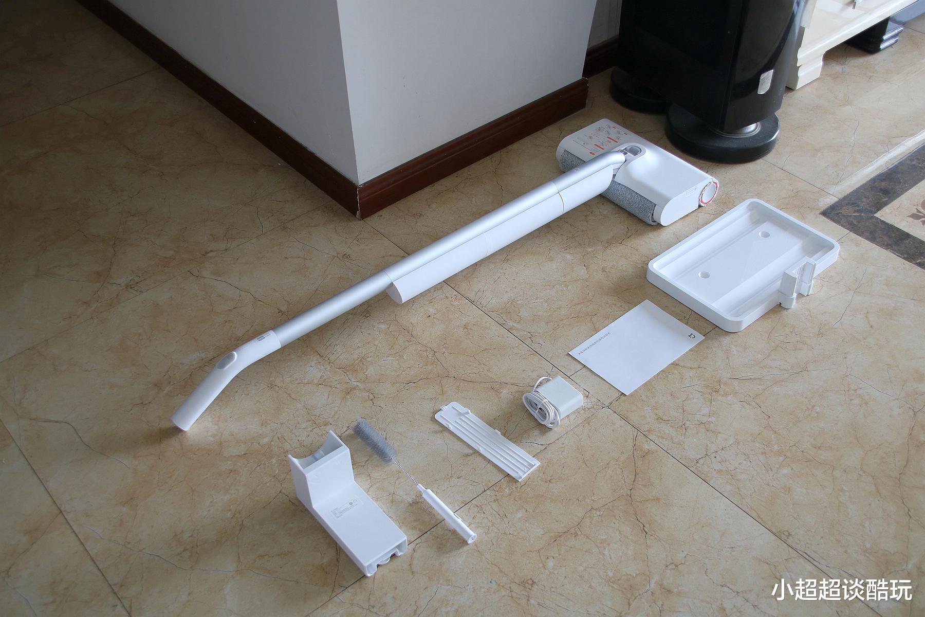 米家|性价比极高的小米新品拖地机体验，双刷无边框设计售价不到1千