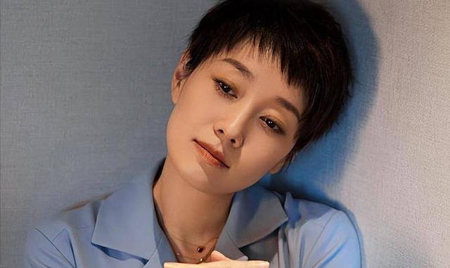 马伊琍|马伊琍新动向：网传已有新家庭，未领证，女儿叫对方“爸爸”