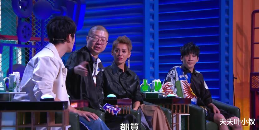 李诞|除了李诞呼兰之外,笑果文化还有一个人适合最强大脑观察员的角色