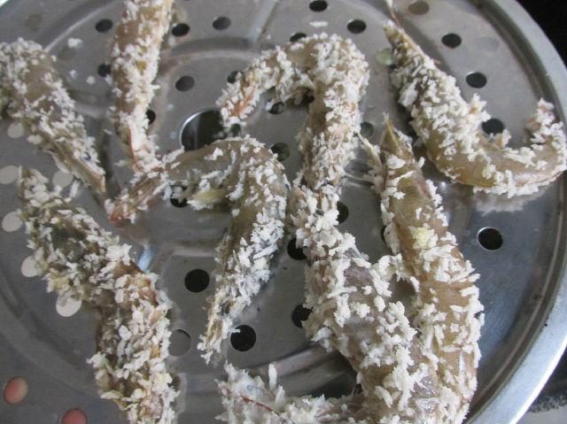 香酥虾外酥里嫩，口感极好