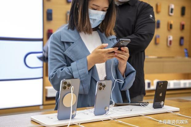 一加科技|手機店賣出一部手機的利潤是不是很高？要不然怎么維持房租和生活？