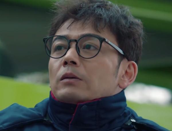 杨烁|《麓山之歌》杨烁演得好，一点也不油腻，跟焦俊艳搭档CP感爆棚