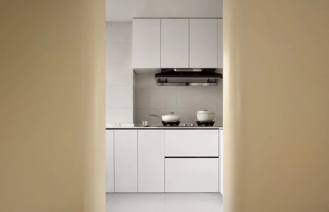 95后83㎡婚房设计,奶油色艺术涂料,让家告别喧嚣,享受自在与舒适!