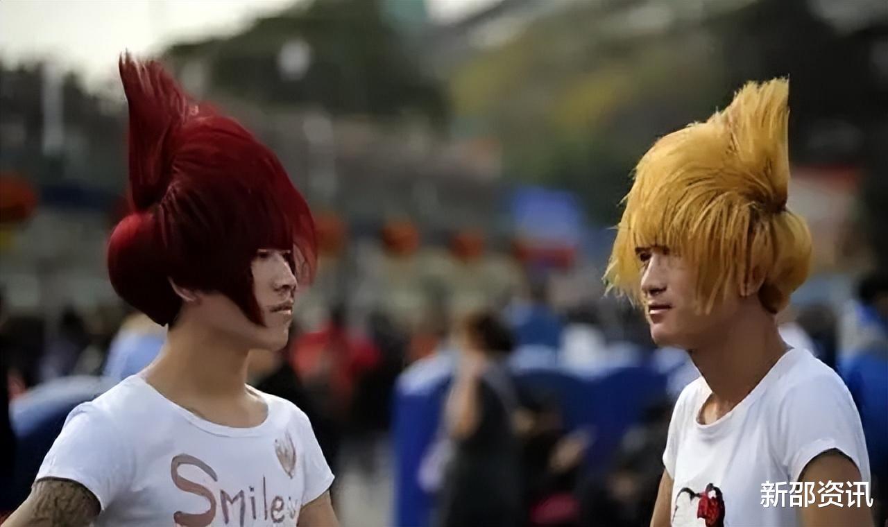 沉珂|家喻户晓8位初代网红现状:时代要抛弃一个人时,连招呼都不会打