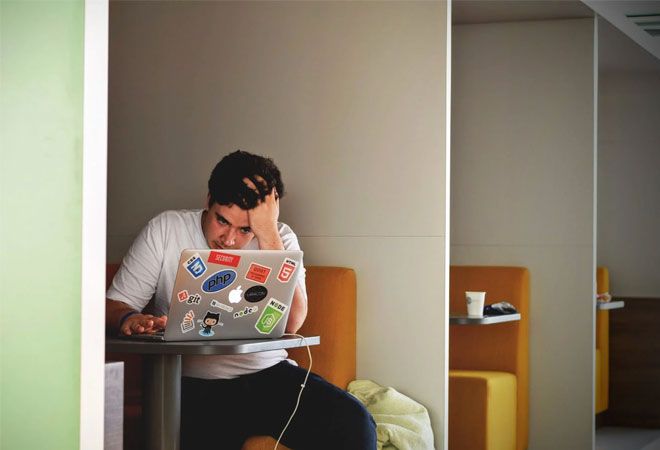 |免费心理倾诉：如何在工作中管理好自己的情绪？