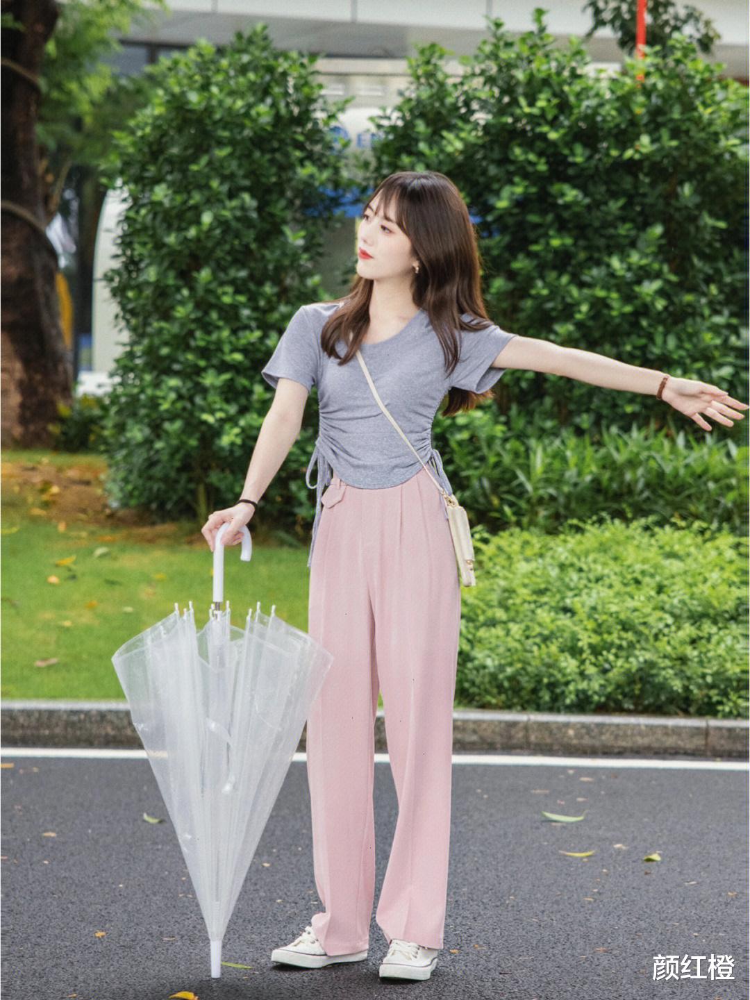 清爽舒适又温柔的夏季穿搭,随性简约还不挑人,轻松穿出高级感