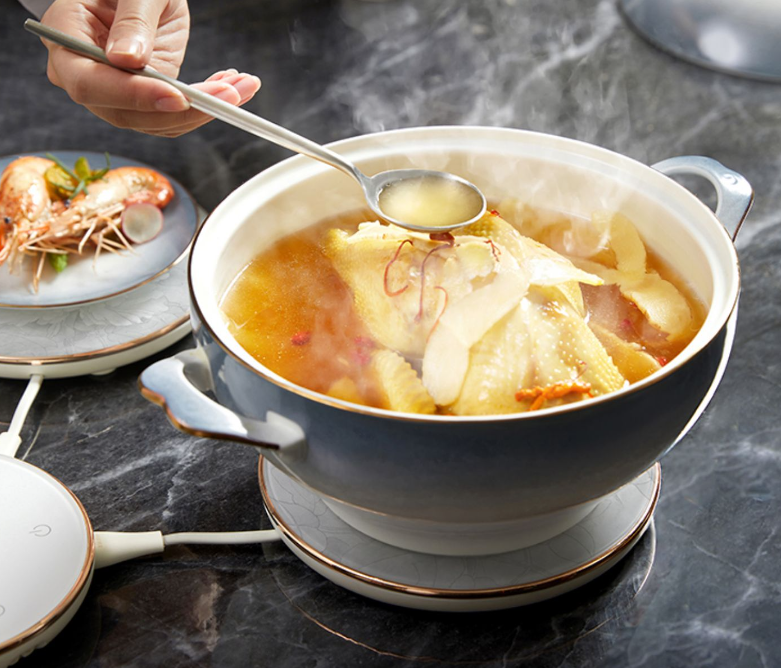 冬日最给力的厨房好物！艾美特花开富贵暖菜板让家人吃上热乎饭菜