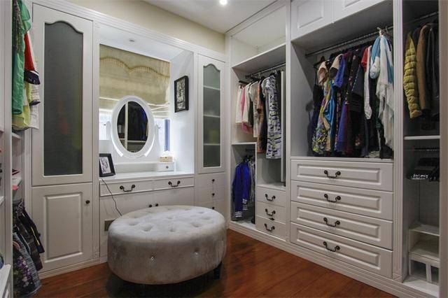 晒晒闺蜜的160平新房，阳台比我家卧室还大，50万装修费没白花！