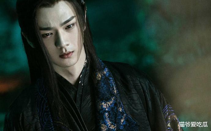 张艺兴|张宸逍个人资料：既是巽风也是陈英雄，被称为稚嫩版许凯