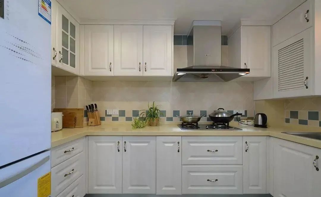 晒我家146平新房,老公非在客厅装半堵隔断墙,入住发现太明智!