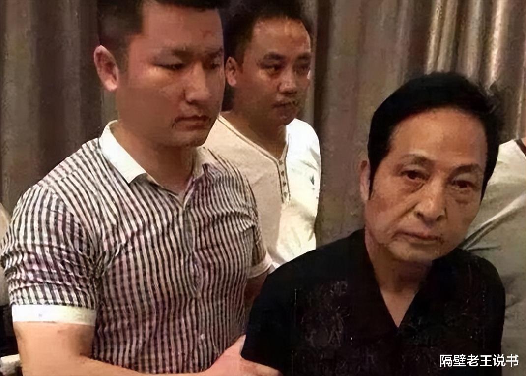 赌王|能让李冰冰下跪,替赵薇开光,马云登门拜访的到底是何许人物?